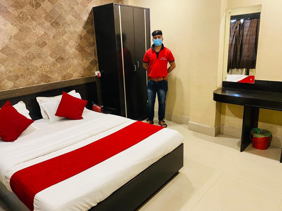 Hotel The Avenue Gamharia 외부 사진