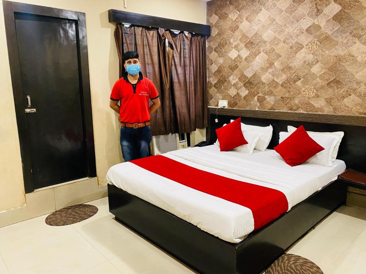 Hotel The Avenue Gamharia 외부 사진