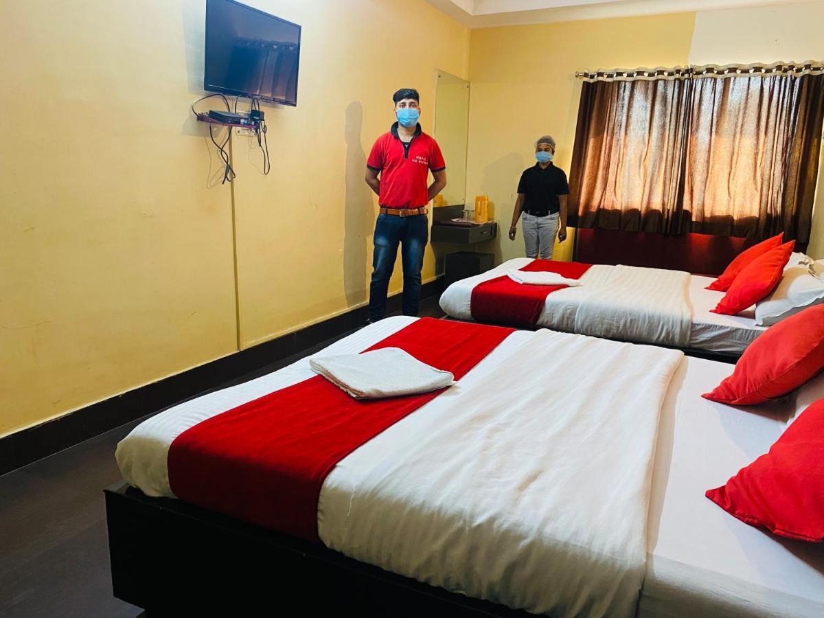 Hotel The Avenue Gamharia 외부 사진