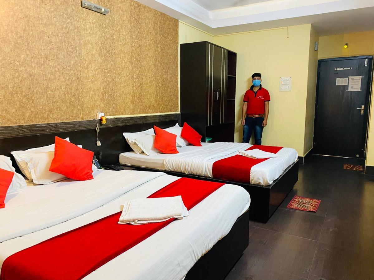 Hotel The Avenue Gamharia 외부 사진