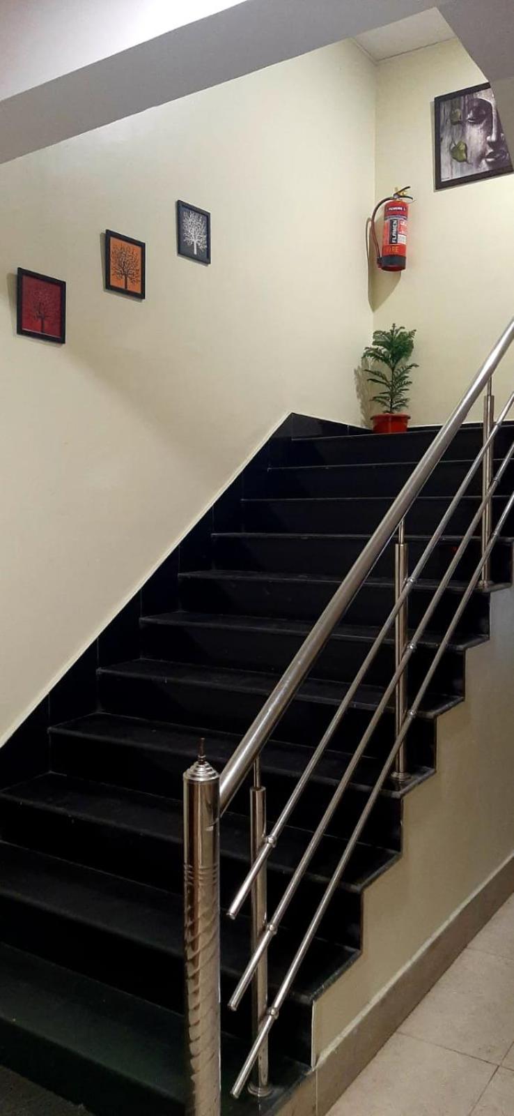 Hotel The Avenue Gamharia 외부 사진